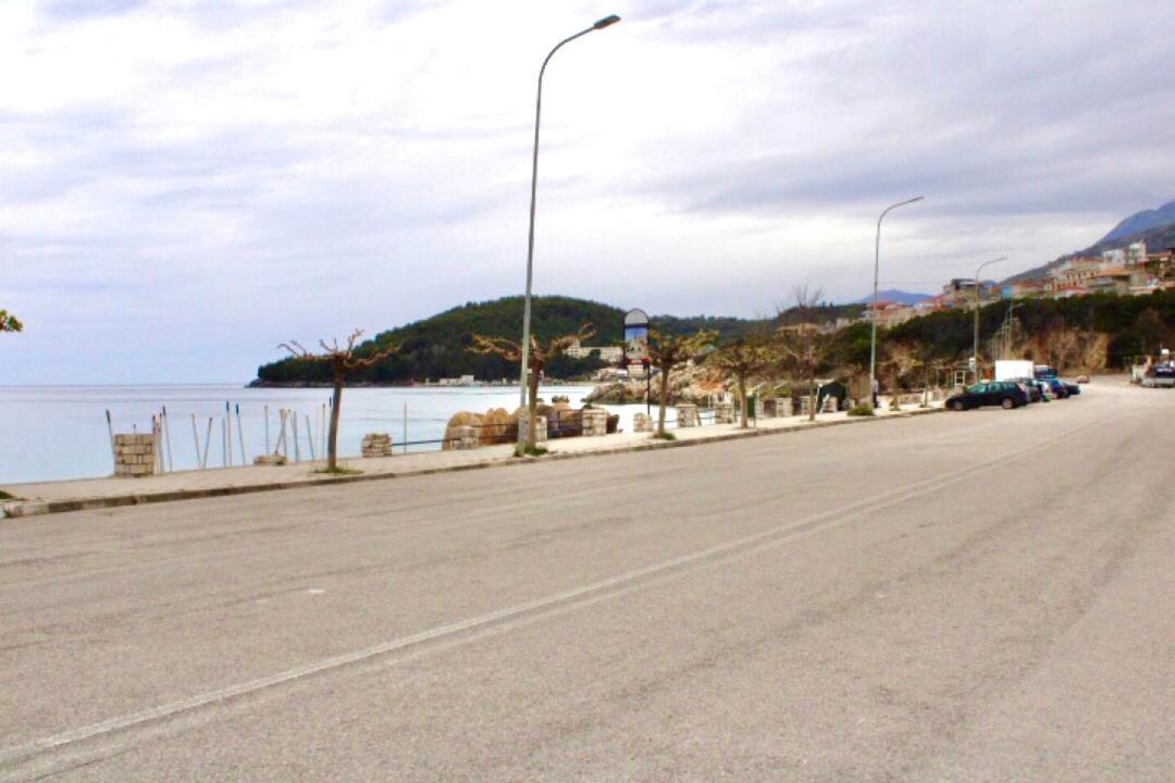 Hotel Portokali Himarë Dış mekan fotoğraf