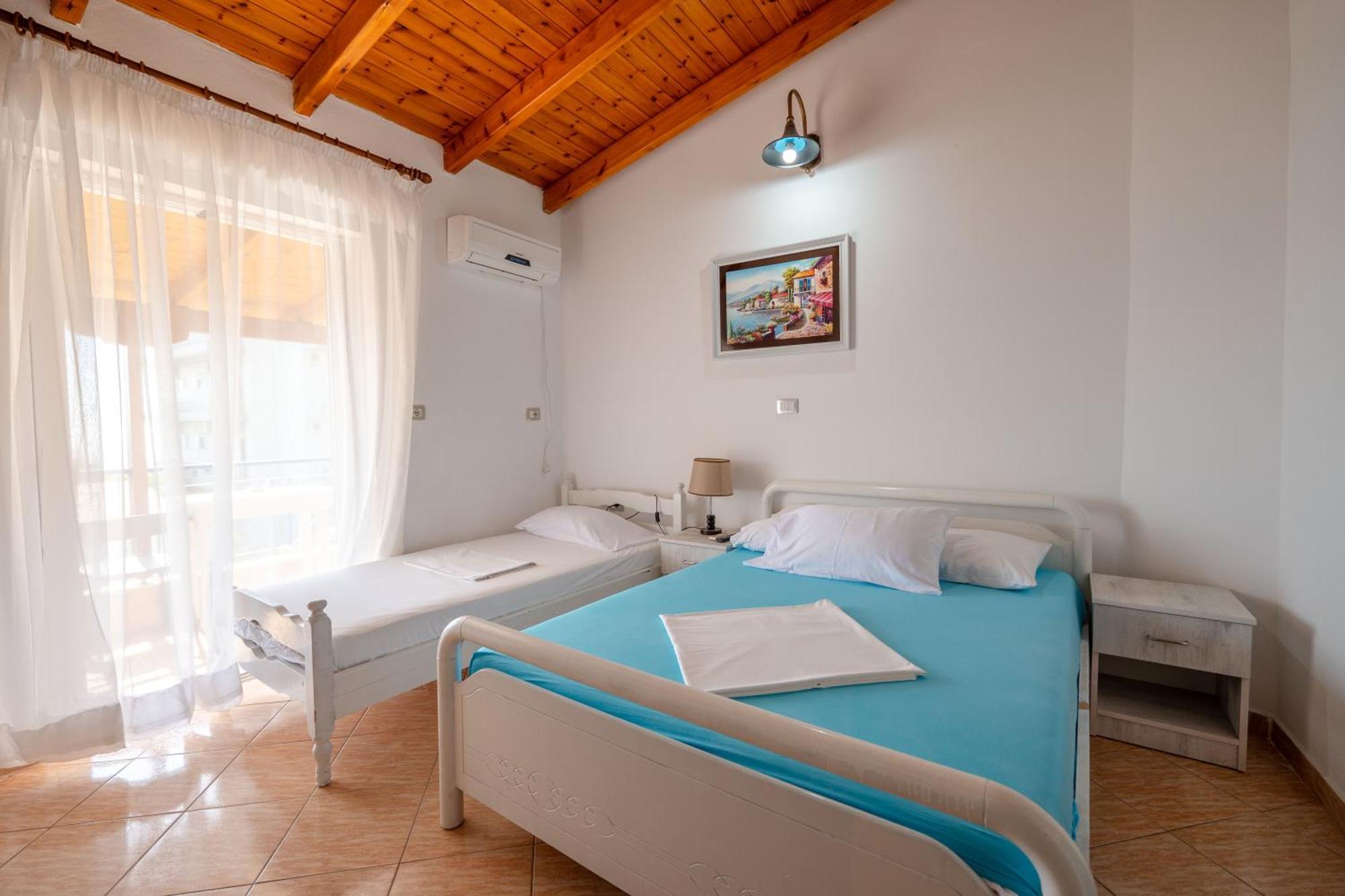 Hotel Portokali Himarë Dış mekan fotoğraf
