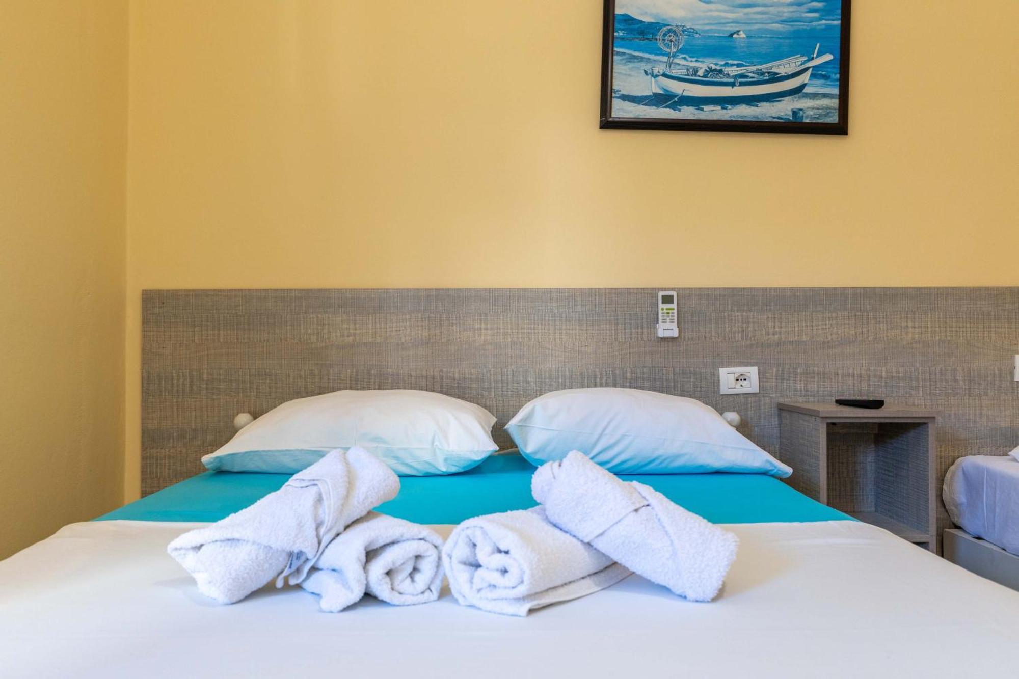 Hotel Portokali Himarë Dış mekan fotoğraf