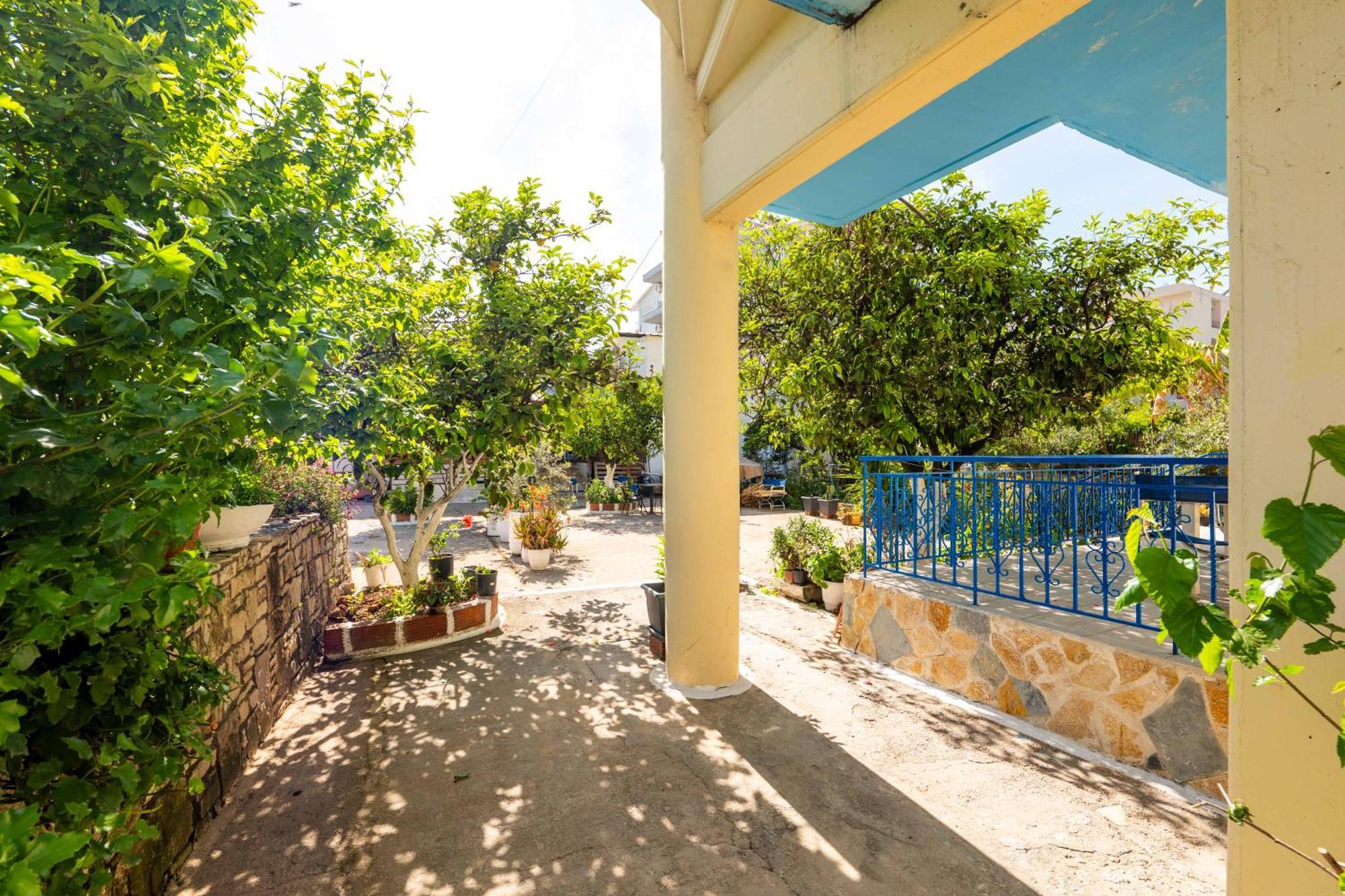 Hotel Portokali Himarë Dış mekan fotoğraf