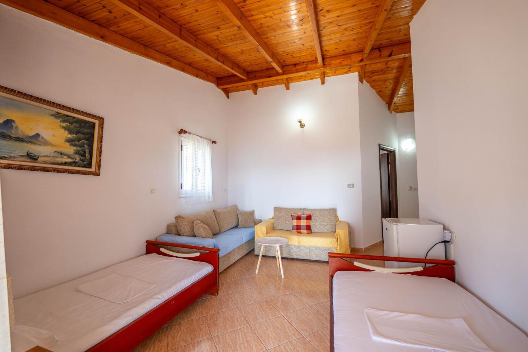 Hotel Portokali Himarë Dış mekan fotoğraf